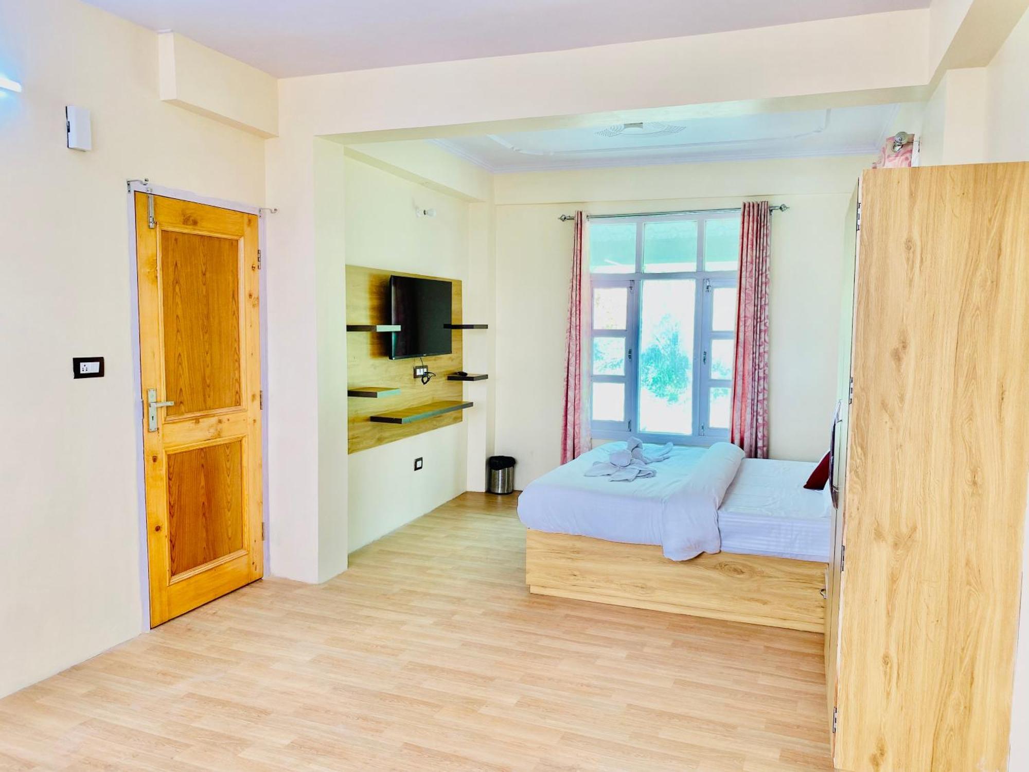 Royal Green Mashobra - Mountain And Valley View Rooms Shimla Dış mekan fotoğraf