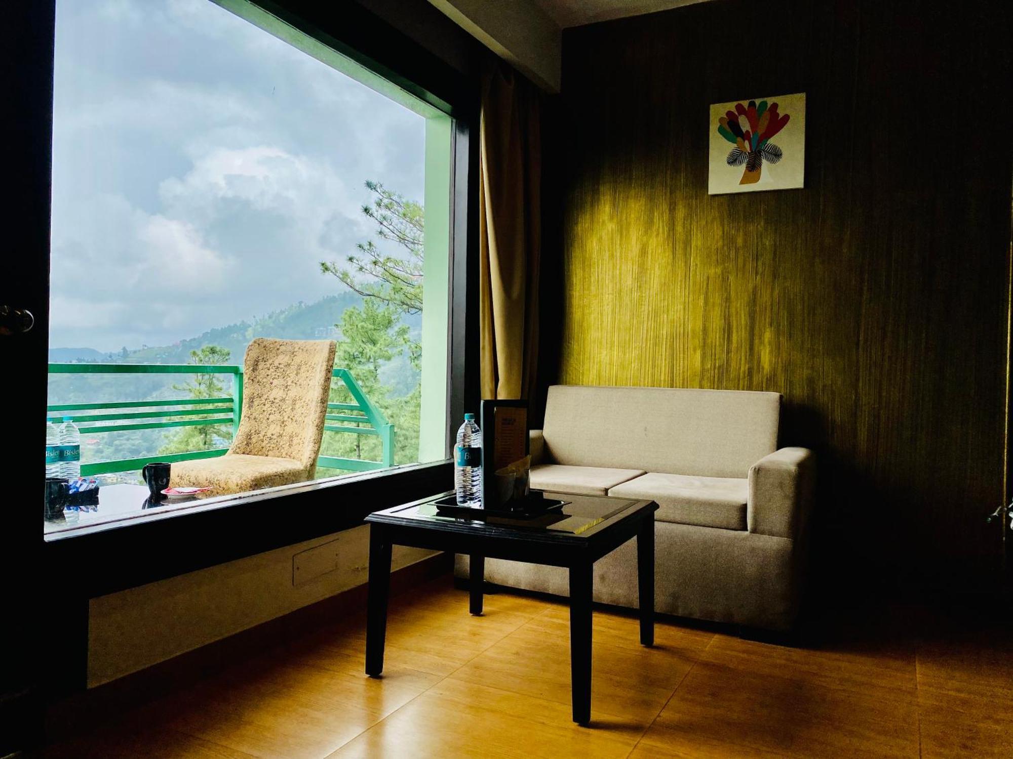 Royal Green Mashobra - Mountain And Valley View Rooms Shimla Dış mekan fotoğraf